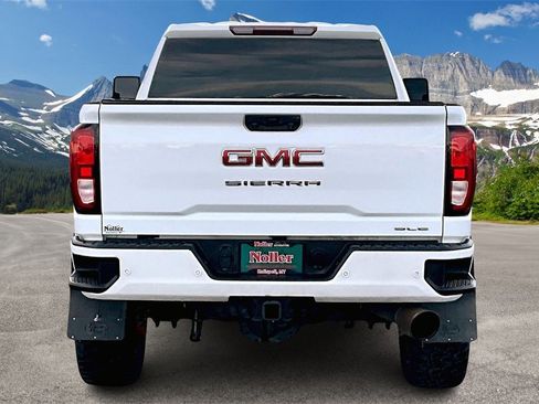 Used 2021 GMC Sierra 2500 SLE image 4