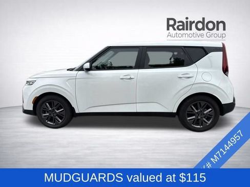 Used 2021 Kia Soul EX FWD image 4