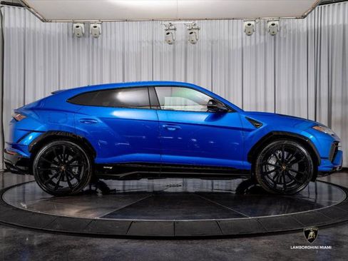 Used 2024 Lamborghini Urus S AWD/4WD image 15