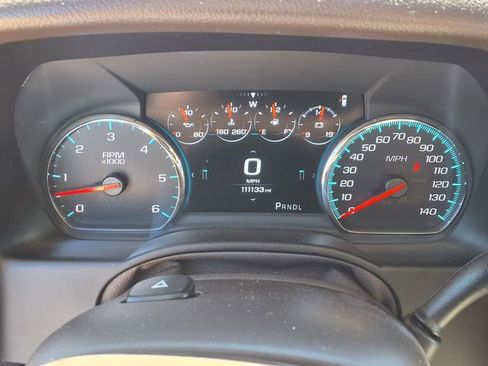Used 2018 GMC Yukon Denali w/ Open Road Package AWD/4WD image 15