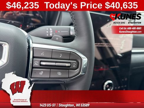 New 2026 GMC Terrain Denali w/ LPO, Floor Liner Package AWD/4WD image 38