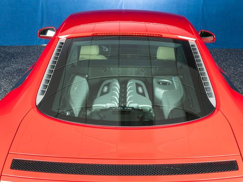 Used 2010 Audi R8 V10 image 11