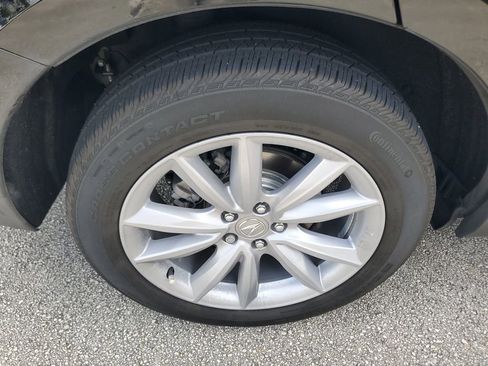 Used 2024 Acura RDX SH-AWD image 9