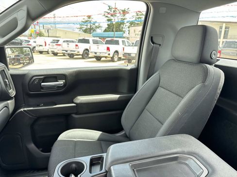 Used 2025 Chevrolet Silverado 1500 W/T RWD image 14