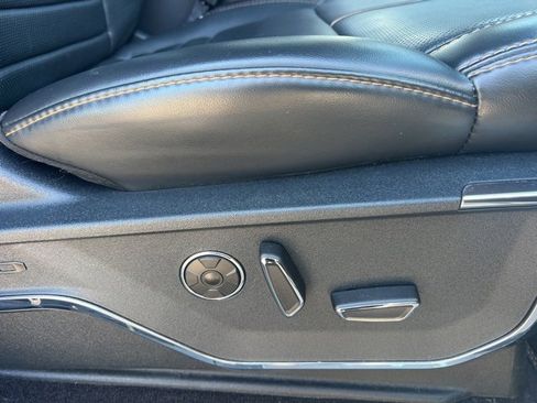 Used 2021 Ford F150 Platinum w/ FX4 Off-Road Package image 12