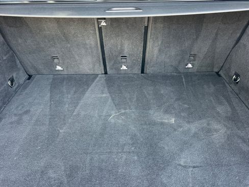Used 2019 Mercedes-Benz GLC 300 image 17