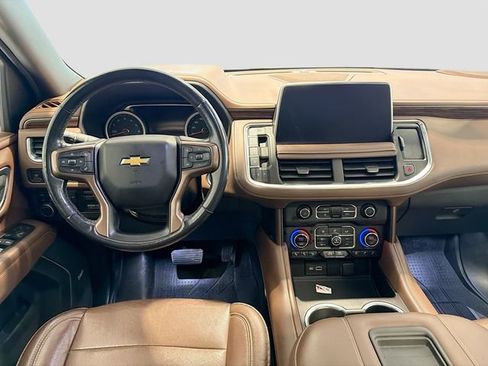 Certified 2021 Chevrolet Suburban High Country w/ Premium Package image 22