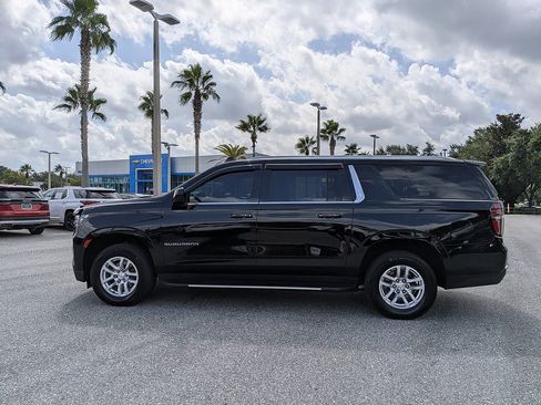 Certified 2024 Chevrolet Suburban LT AWD/4WD image 6