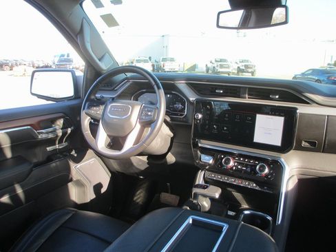 Certified 2022 GMC Sierra 1500 Denali image 27