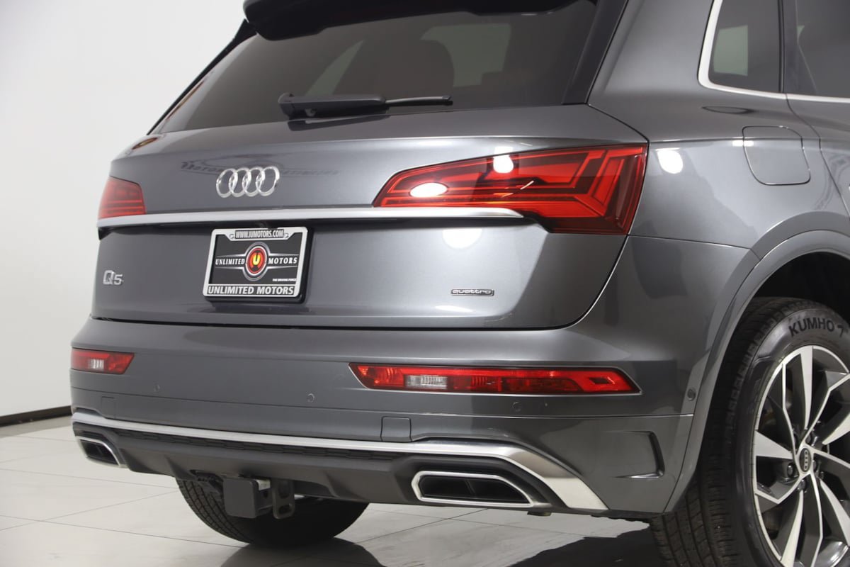 Used 2023 Audi Q5 2.0T Prestige w/ Prestige Package AWD/4WD image 39