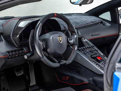 Used 2017 Lamborghini Aventador LP 750-4 Superveloce image 42