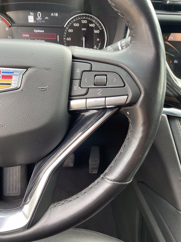 Used 2024 Cadillac XT6 Premium Luxury FWD image 14