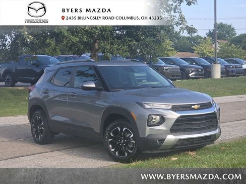Used 2023 Chevrolet TrailBlazer LT AWD/4WD image 1