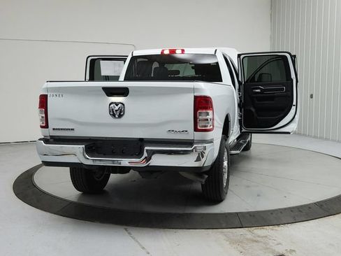 Used 2024 RAM 2500 Big Horn AWD/4WD image 15