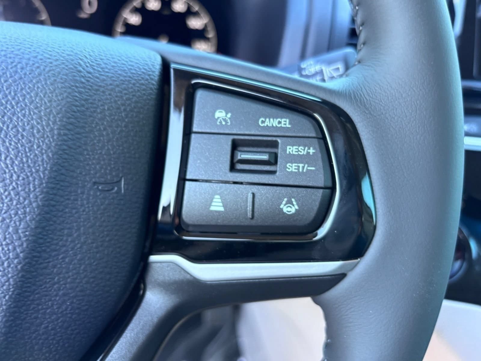 New 2027 Honda Odyssey Touring image 17