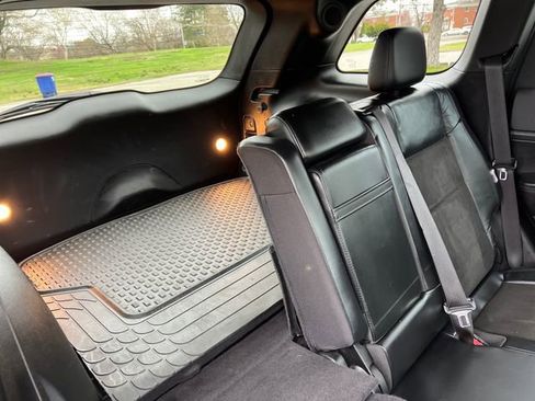 Used 2022 Jeep Grand Cherokee Laredo X image 32