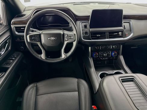 Used 2023 Chevrolet Tahoe Z71 w/ Z71 Off-Road Package AWD/4WD image 24