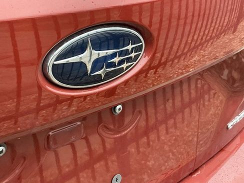 Used 2024 Subaru Crosstrek 2.0i Premium image 8