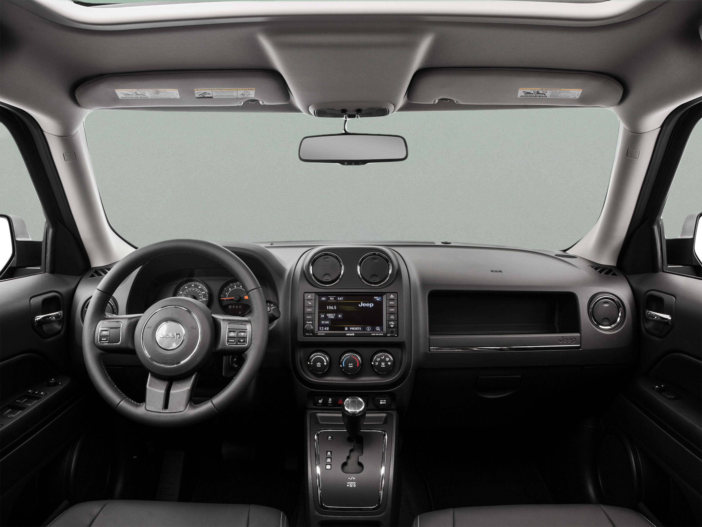 Used 2016 Jeep Patriot Latitude w/ Sun/Sound Group FWD image 24