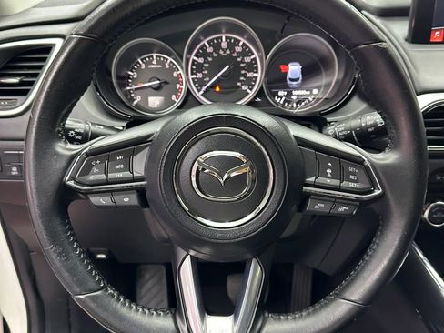 Used 2018 MAZDA CX-9 Touring image 13