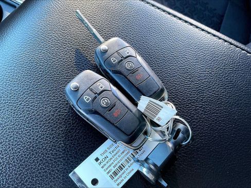 Used 2020 Ford F150 XLT w/ Equipment Group 302A Luxury image 14