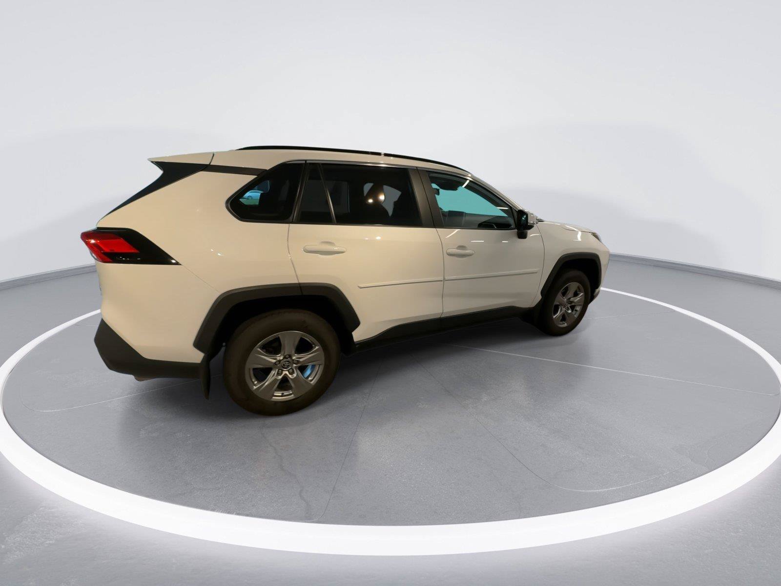 Used 2024 Toyota RAV4 XLE w/ Convenience Package AWD/4WD image 9