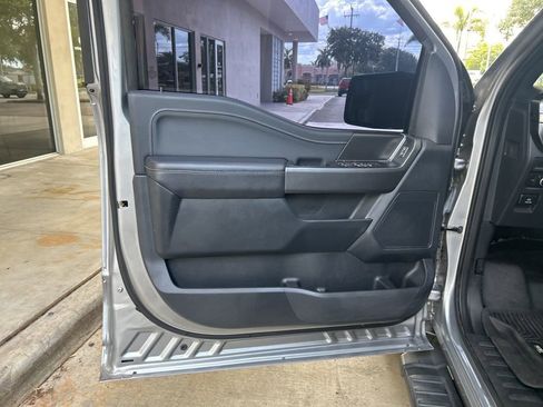 Used 2022 Ford F150 XLT w/ Equipment Group 302A High RWD image 40