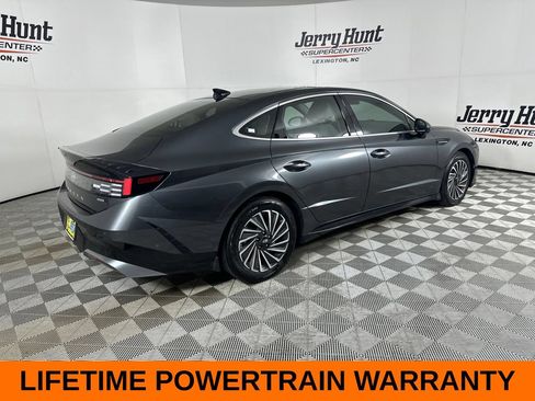 Used 2025 Hyundai Sonata Limited FWD image 6