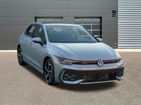 New 2026 Volkswagen Golf SE image 1