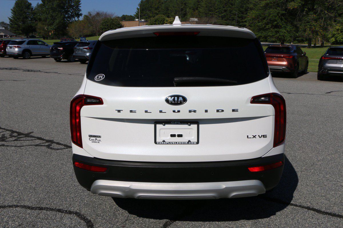 Used 2022 Kia Telluride SX w/ Nightfall Edition Package AWD/4WD image 4