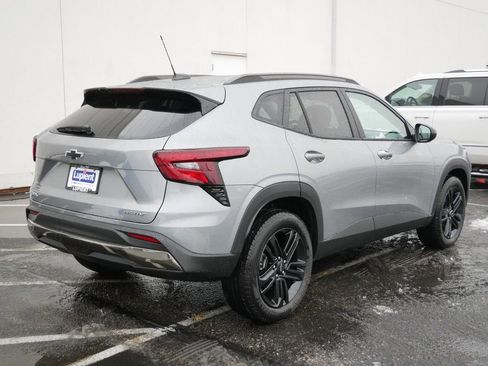New 2026 Chevrolet Trax ACTIV w/ Sunroof Package image 3