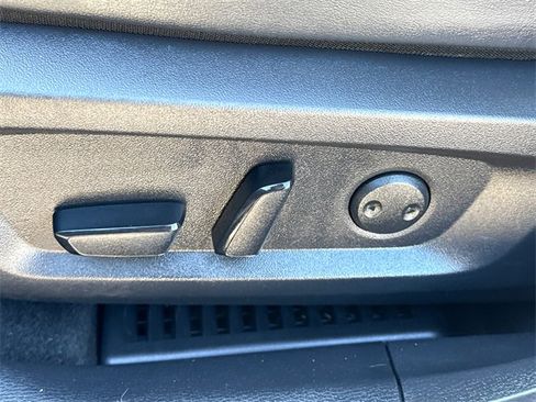 Used 2024 Mitsubishi Outlander SE Black Edition image 22