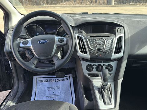 Used 2014 Ford Focus SE image 10