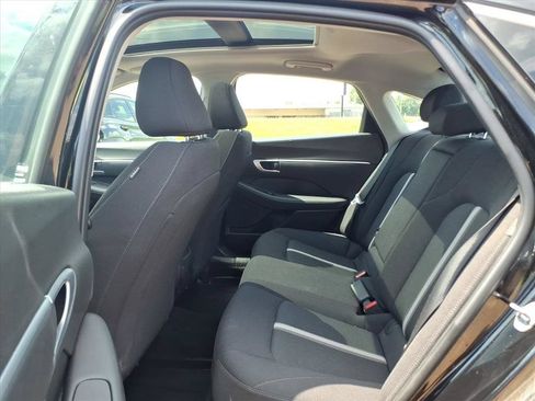 Used 2024 Hyundai Sonata SEL w/ Convenience Package FWD image 12