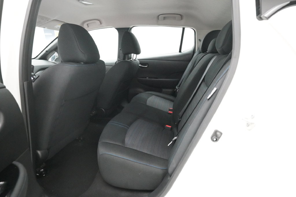 Used 2022 Nissan Leaf SV Plus FWD image 14