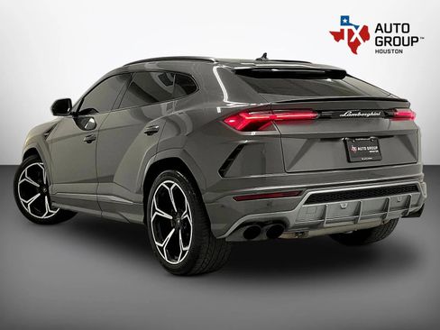 Used 2021 Lamborghini Urus AWD/4WD image 6