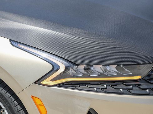 Used 2021 Kia K5 EX w/ EX Premium Package FWD image 8