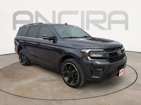 Used 2023 Ford Expedition Limited RWD image 6