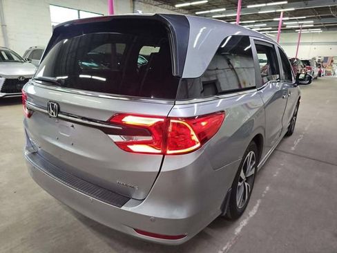 Used 2024 Honda Odyssey Touring image 6