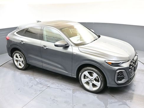 New 2025 Audi Q5 Premium Plus image 47