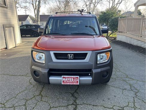 Used 2005 Honda Element EX image 2
