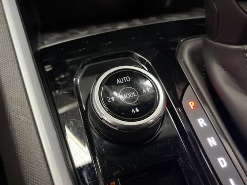 Certified 2023 Chevrolet Colorado Trail Boss w/ Technology Package image 23