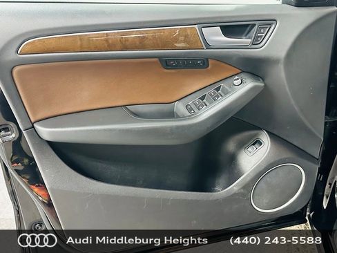 Used 2017 Audi Q5 2.0T Premium Plus w/ Technology Package image 31