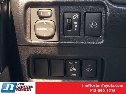 Used 2024 Toyota 4Runner TRD Off-Road Premium w/ Moonroof Package AWD/4WD image 23