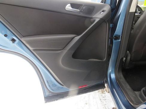 Used 2017 Volkswagen Tiguan Wolfsburg Edition image 20