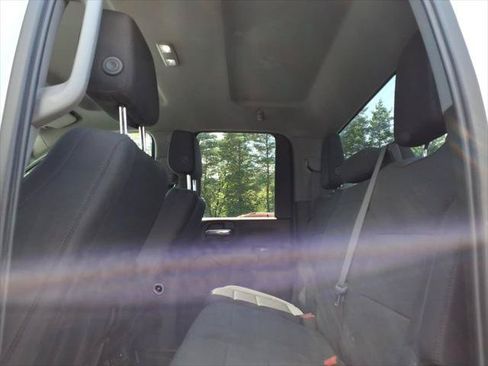 Used 2024 GMC Sierra 2500 Pro AWD/4WD image 10