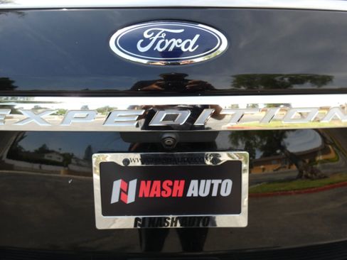 Used 2019 Ford Expedition Max Limited w/ Equipment Group 301A image 90