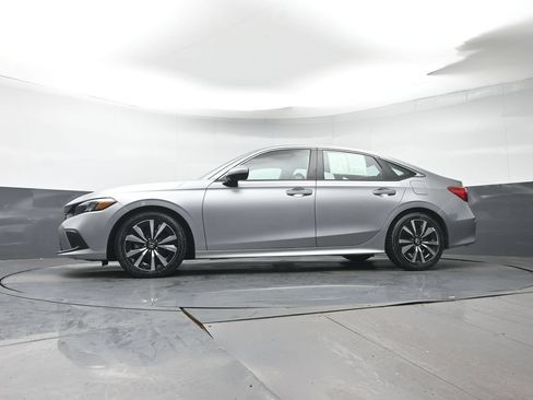 Used 2023 Honda Civic EX image 25