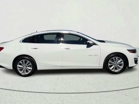 Used 2024 Chevrolet Malibu LT FWD image 7