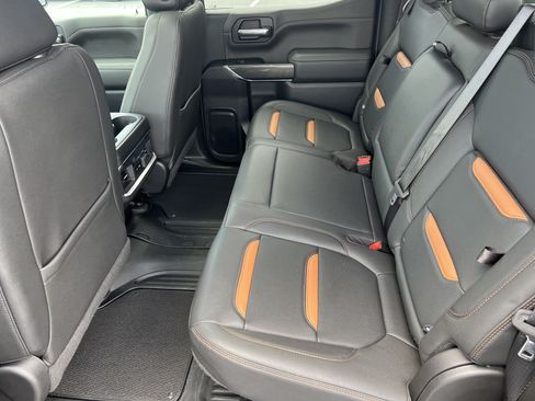 Used 2022 GMC Sierra 1500 AT4 w/ AT4 Preferred Package AWD/4WD image 20